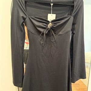 NWT BLACK LONG SLEEVE MINI DRESS